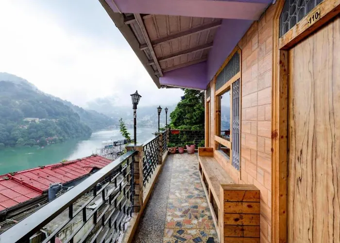 Hotel Vinayak Nainital Near Mall Road Lake View Room