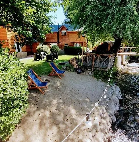 cabaña junto al arroyo San Martín de los Andes