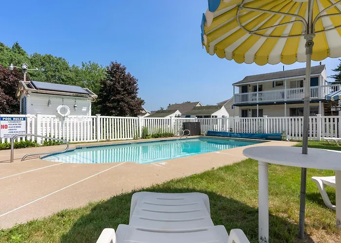 The Beaches Guestrooms And Cottages Wells