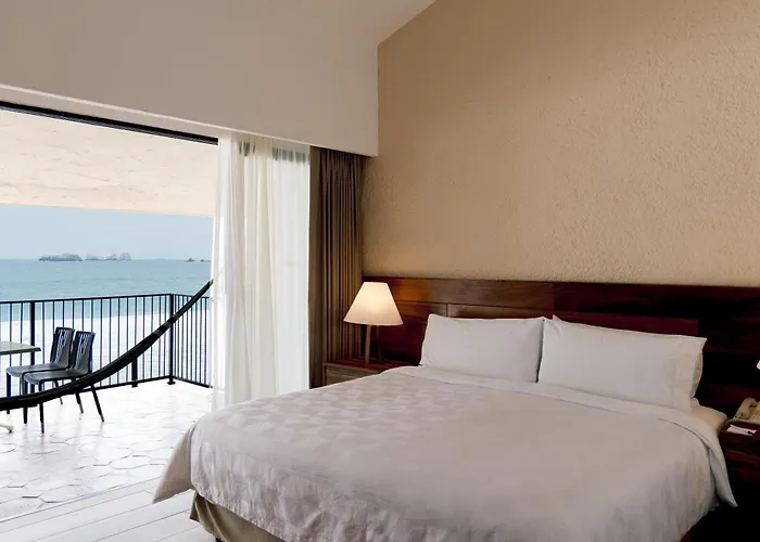 Holiday Inn Resort Ixtapa All-Inclusive By Ihg