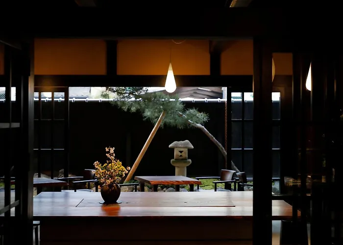 Kyomachiya Ryokan Sakura Urushitei Kioto