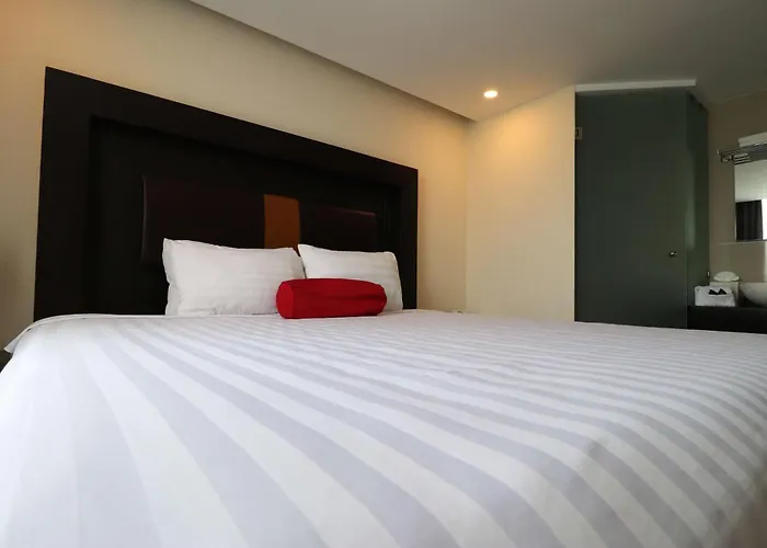Best Western Plus Metepec & Suites Toluca