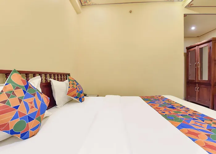 Fabhotel The Bayan Elegance Jaipur