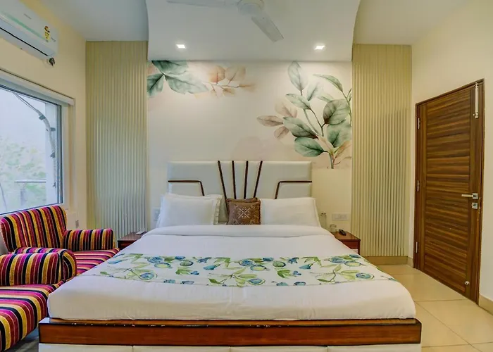 Golden Healing Journeys Homestay Rishikesh