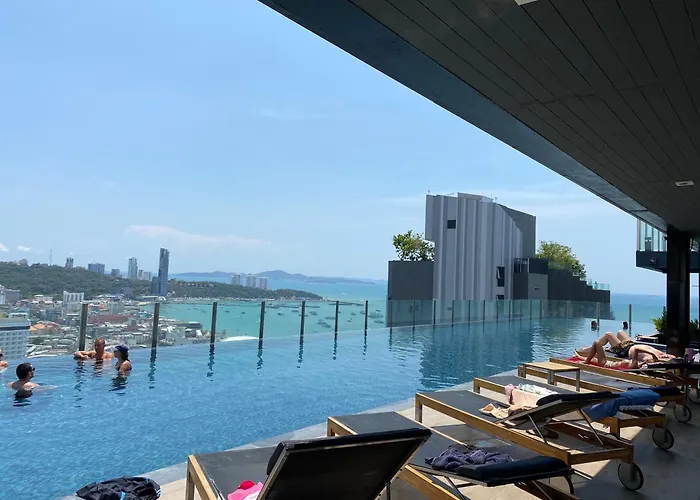 The Base In Pattaya Condo