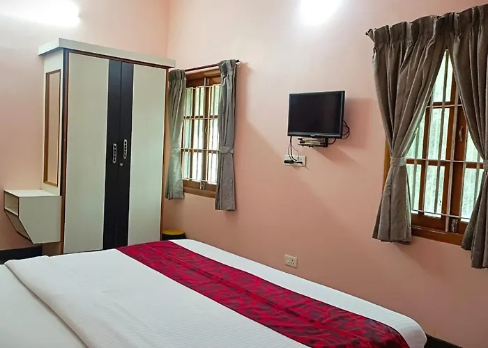 Royal Garden Yercaud Hotel