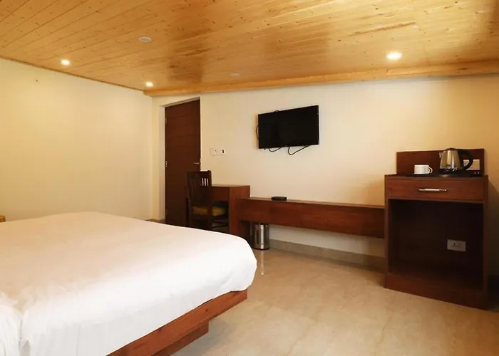 Hotel Mussoorie Heights Dehradun