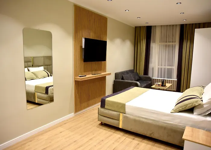 Edwin Plus İstanbul