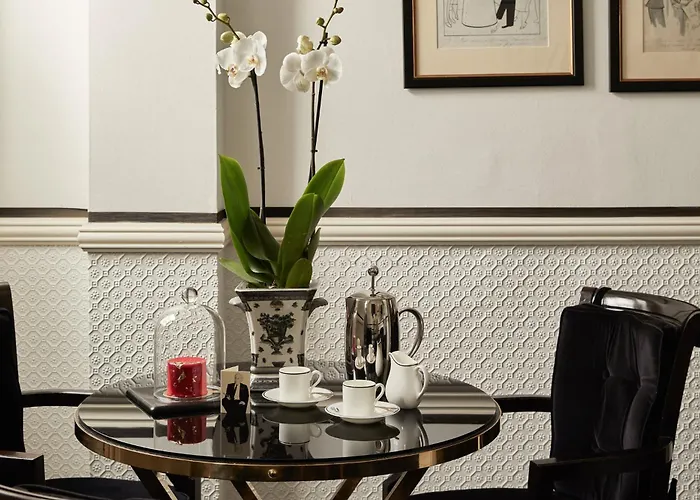 41 Hotel Londres