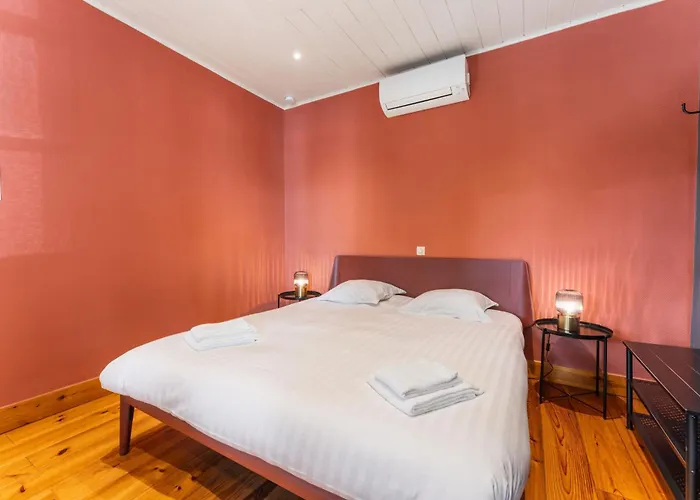 Lake Suites Brujas