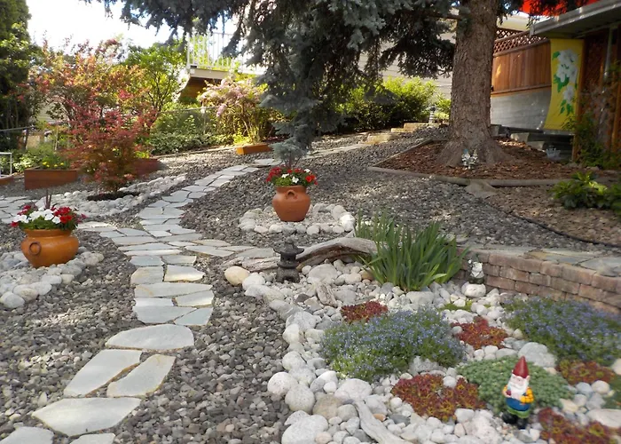 Dogwood Bed & Breakfast Summerland