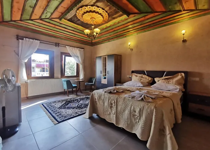 Falcon Cave Suites Göreme