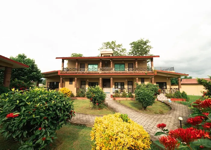 Wild Adventure Resort - Sunset Point Sauraha