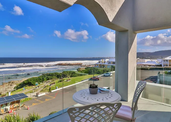 Hermanus Beachfront Lodge - Solar Power