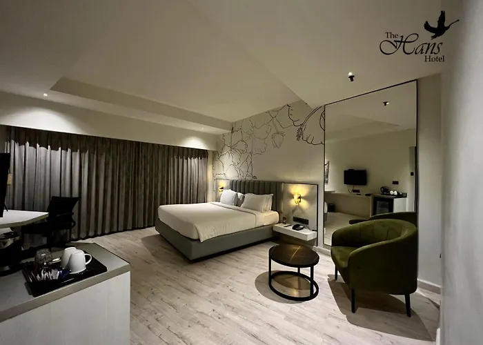 The Hans Hotel Hubli