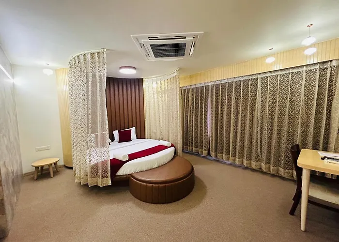 Hotel Arizona Inn Anand