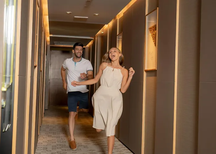 Hyatt Regency Bangkok Sukhumvit Hotel