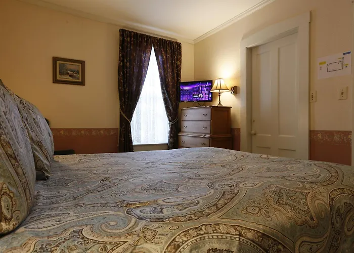Deerfield Valley Inn - Mt Snow Bnb Fireplace Rooms And Breakfast Dover