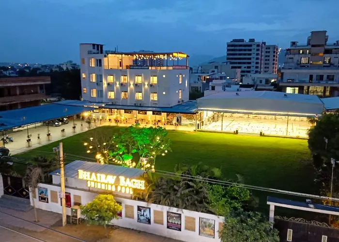 Hotel Bhairav Bagh -100 Mtr From Celebration Mall Udaipur