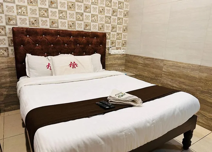 Marina Palace Chennai