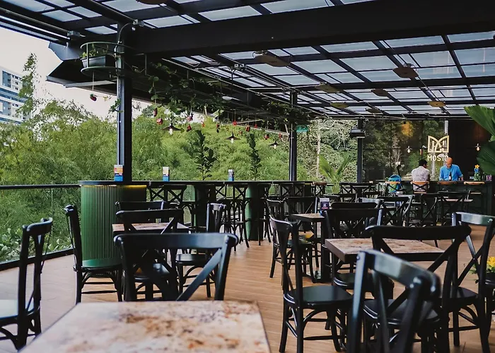 Hotel Sexto By Icono Armenia 