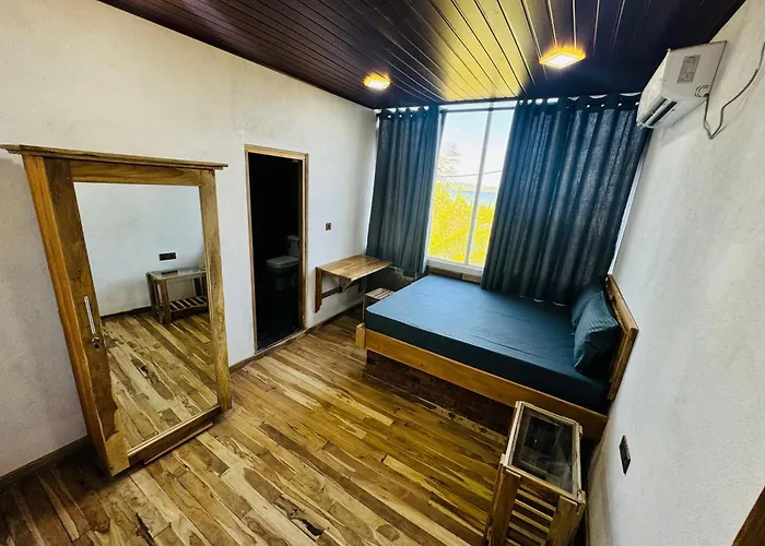 Resort Maya Beach Trincomalee