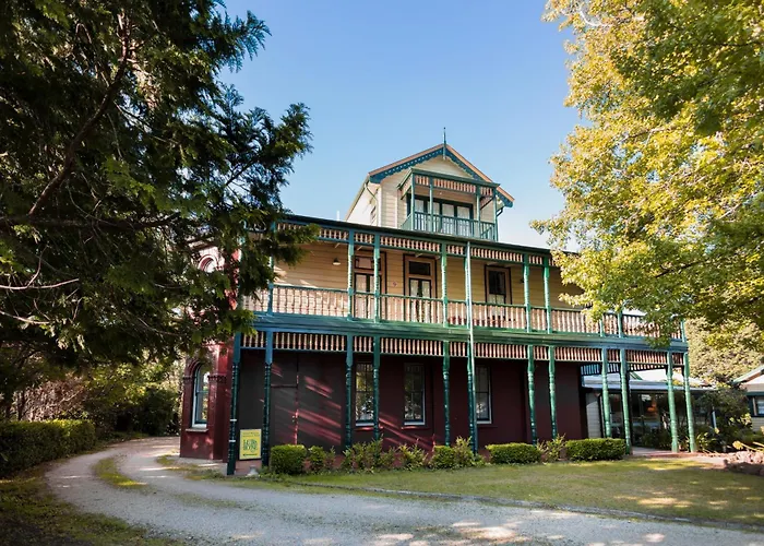 Leura House Hotel