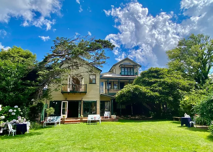 Leura House Hotel
