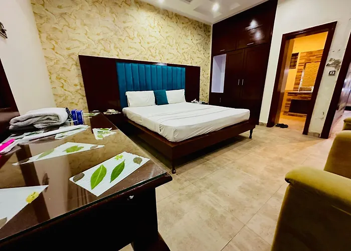 Hotel De Smart Multan