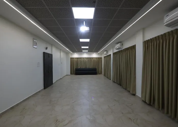Hotel Ajinkya Palace Aurangabad 