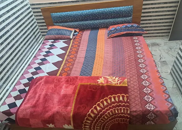 Hare Ka Shara Baba Shyam Hamara Guest House Khatu