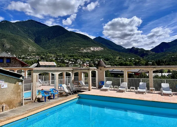 Hotel Le Catinat Fleuri à Guillestre