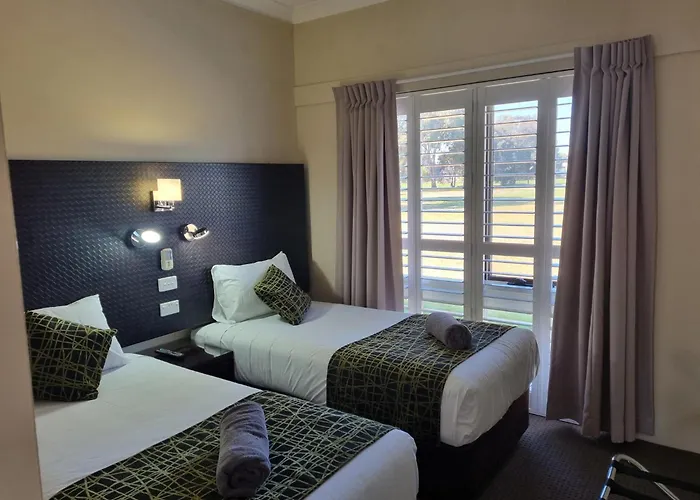 Australian Homestead Motor Lodge Wagga Wagga