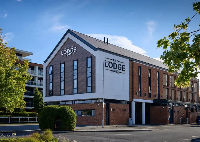 The Lodge Hotel Newbury 