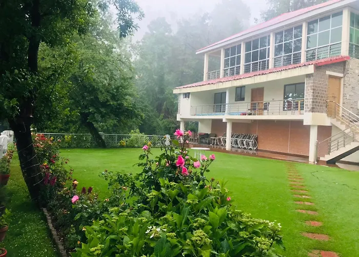 H.M.H Lodges & Hotel Resort Murree
