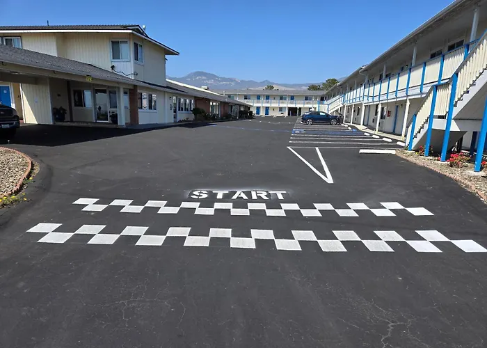Coast Riders Inn San Simeon