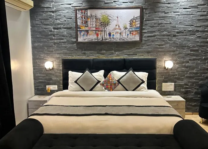 The Origin Suites Dlf My Pad Lucknow