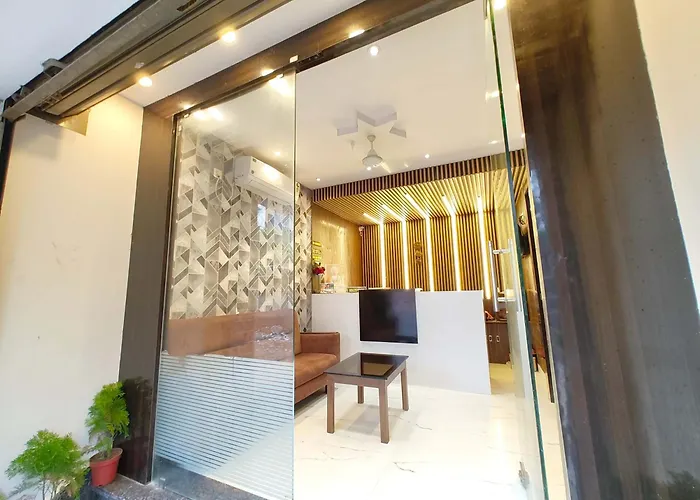 Goroomgo Park View Puri - Spacious And Decorated Room - Best Hotel In Puri