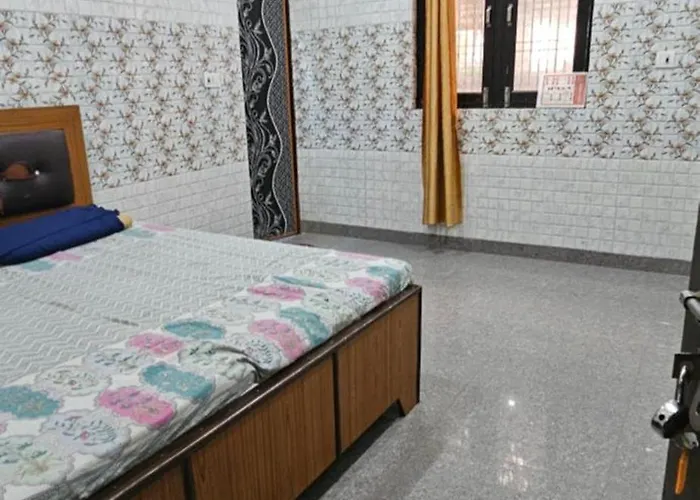 Shri Jagannath Dham Hotel Vrindāvan