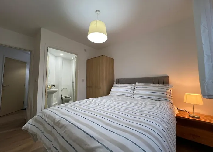 Kilnview Guesthouse-Hanley & Staffordshire University Stoke-on-Trent