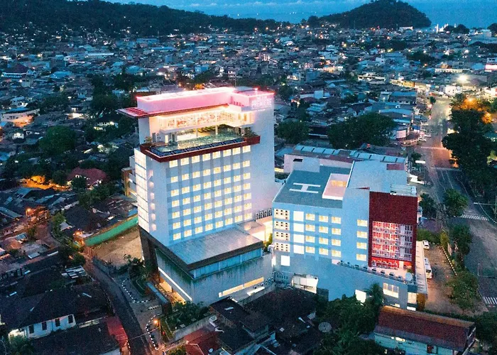 The Zhm Premiere Padang Hotel