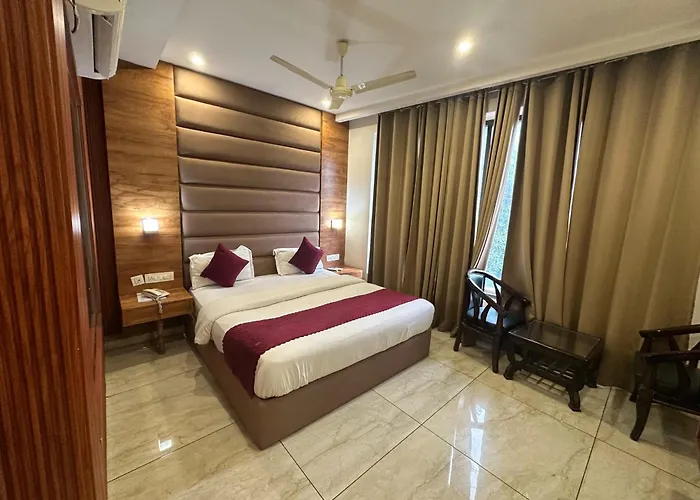Hotel Destination Zirakpur