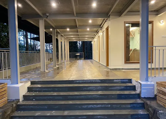 100 Oaks Estate Hotel Yercaud