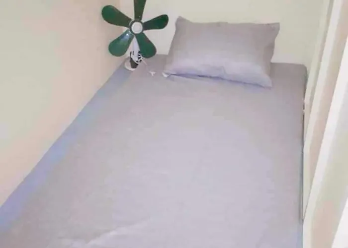Rdc- Baclaran Transient Capsule Hotel Paranaque City