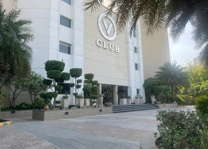 V Retreat Gurgaon Hotel