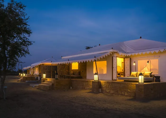 Grand Khalifa Luxury Camp Hotel Sam