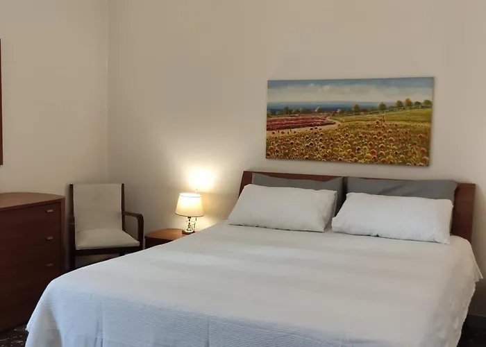 San Nicola , Santa Claus Hotel Bari