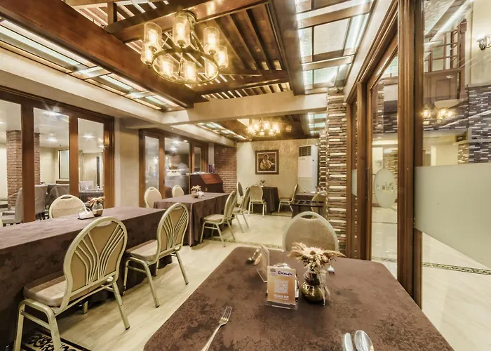 Villa Caceres Hotel Naga 