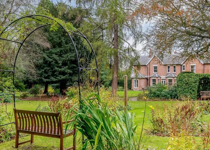 Claridge House Retreat Centre Inc Continental Vegetarian Or Vegan Breakfast Bed & Breakfast Lingfield