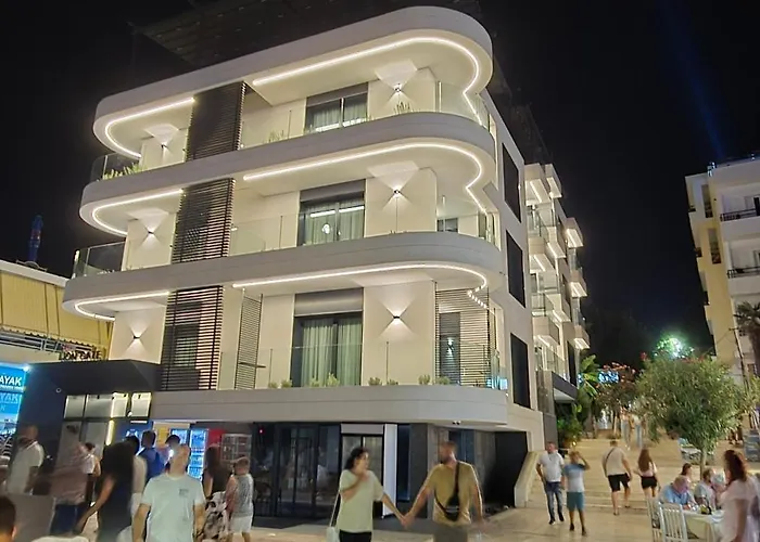 Lion Gate Hotel Sarandë